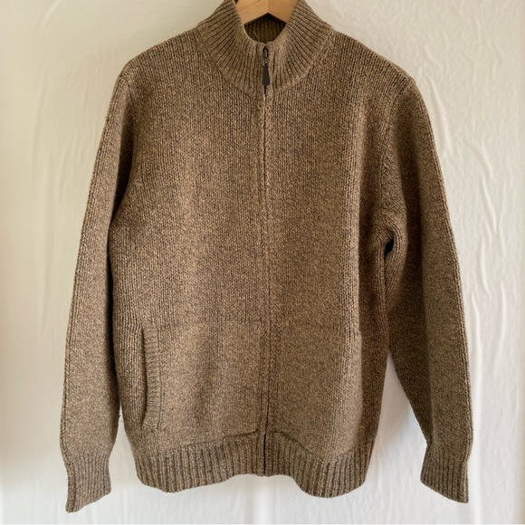 L.L. Bean Brown Lambs Wool Full Zipper Knit Sweater Men’s Size M Reg - Picture 2 of 10